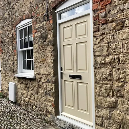 Bedale Cottage