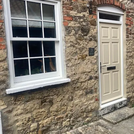 Bedale Cottage